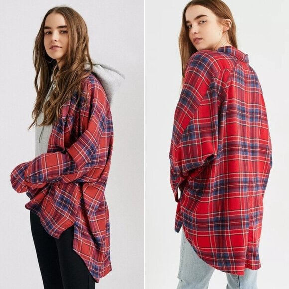 UO/BDG Brendan Cosy Flannel Oversized Button-Up Boyfriend Shirt - Size Small - Picture 1 of 13